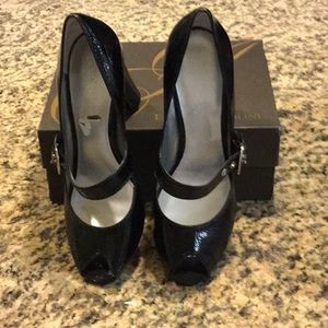 Enzo Angiolini pumps black